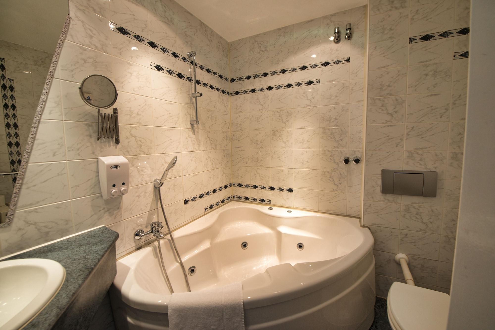 Art Charlottenburger Hof 3* Berlin